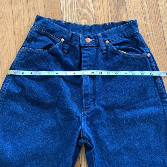 Vintage 80’s WRANGLER High Waist Jeans Size 7/8 x 32 Blue Denim. - Picture 10 of 15